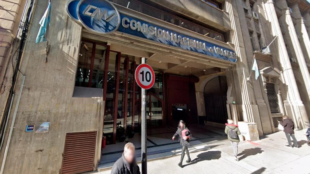 Disponen nuevas regulaciones para operaciones de divisa 653327f63a7b2 1200