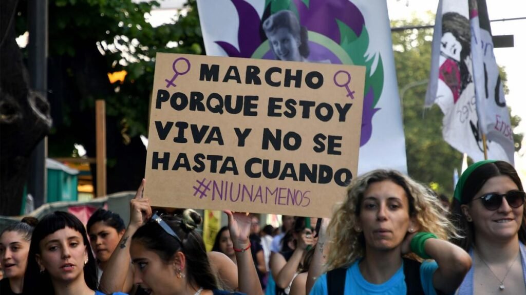 Concentraciones en Argentina por el Día de la No Violencia a las Mujeres: La Rioja marcha este viernes 655fa9343a1d6 1200