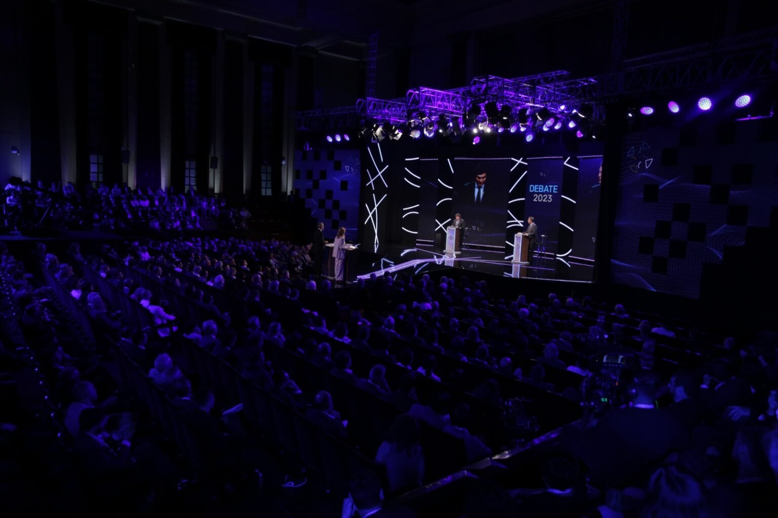 Reforma laboral y creación de puestos: el debate de Massa y Milei sobre «Producción y Trabajo» debate3