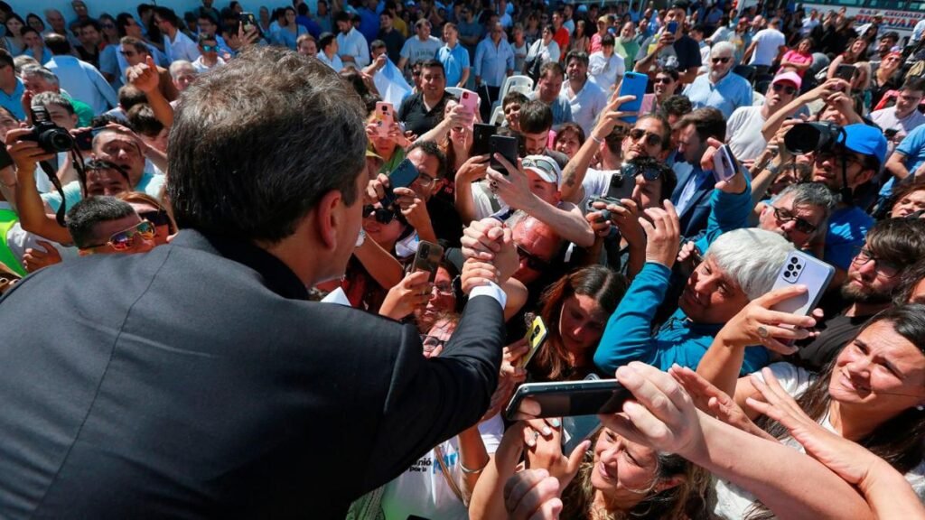 Para Massa las propuestas de Milei «asustan» y convocó a Córdoba a una «nueva etapa» massa 4