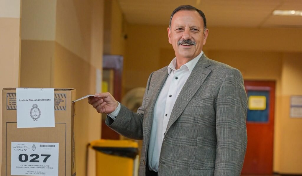 Quintela: «Hay que tratar de conformar un espacio de unidad nacional para que saquemos el país adelante» quintela balotaje 1