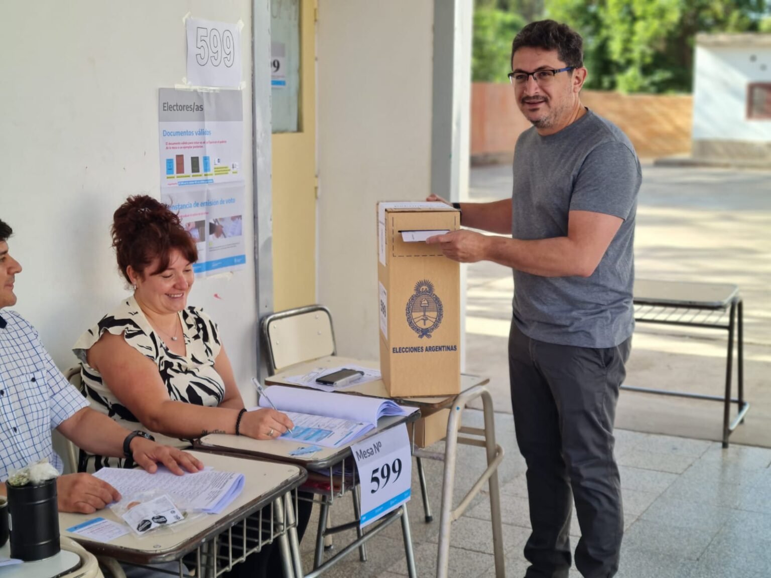 El diputado Herrera llamó a reflexionar para no poner en riesgo lo conseguido en democracia ricardo herrera voto1
