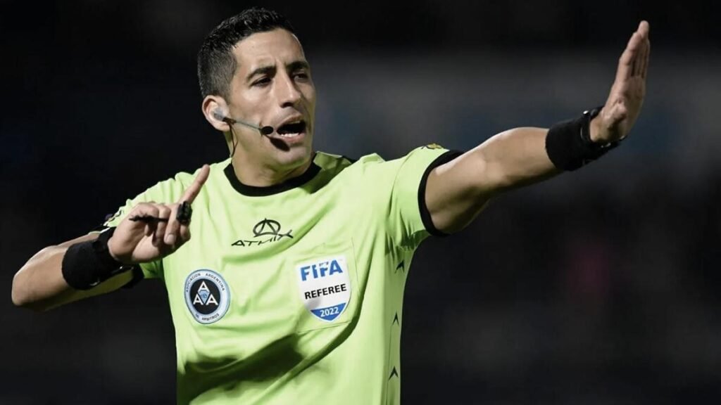 Falcón Pérez será el árbitro de la semifinal entre River y Rosario Central 643eb47c81744 1200