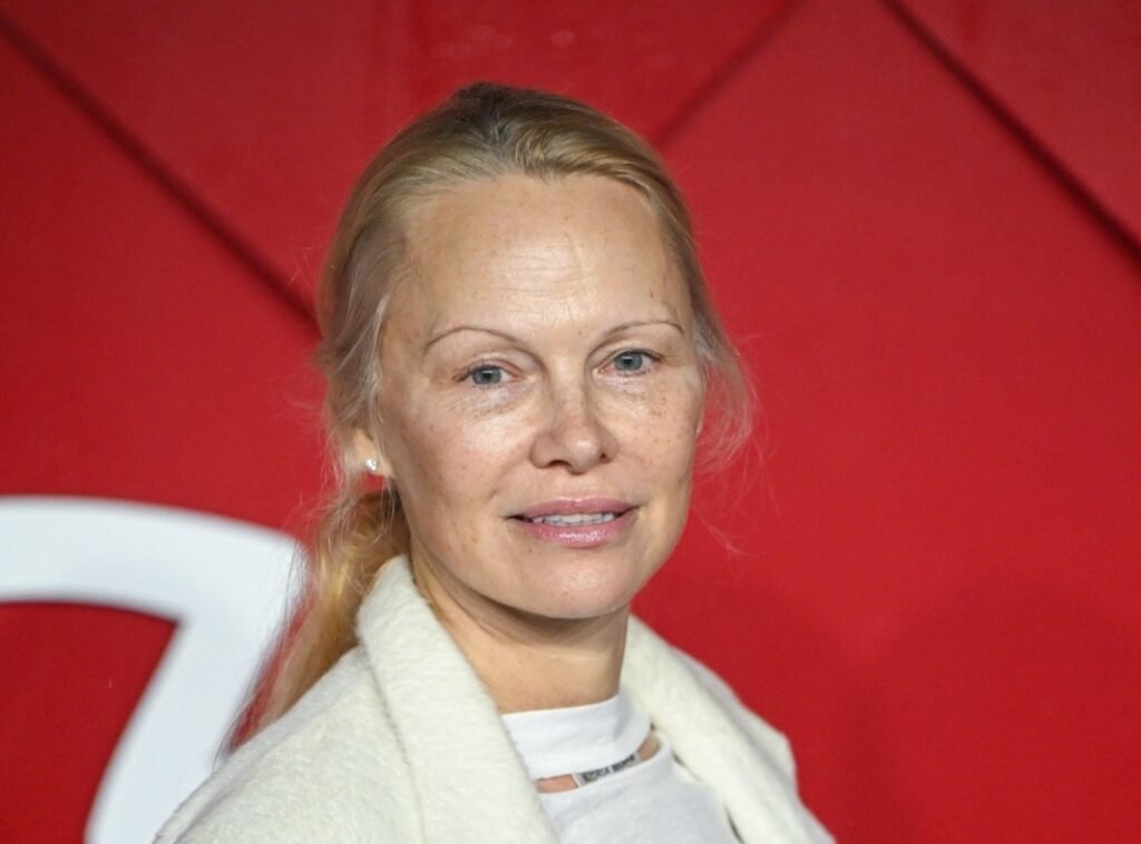 WhatsApp Image 2023 12 06 at 10.17.05 AM