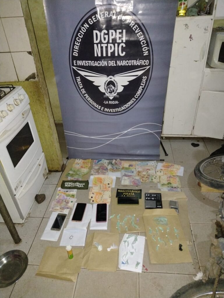 Lograron desmantelar dos puntos de venta de drogas en la Capital droga venta