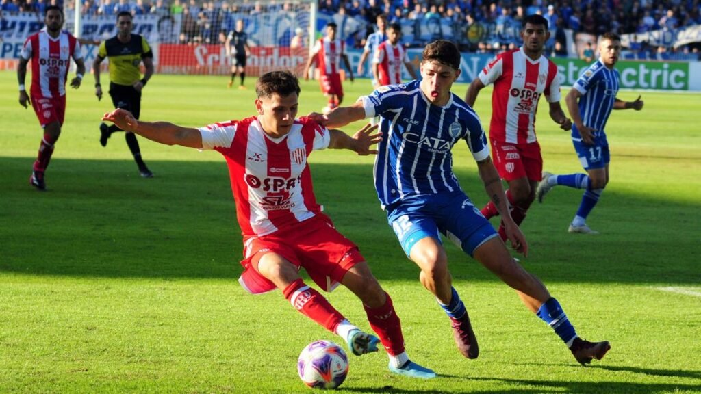Godoy Cruz recibe a Unión, en busca de ratificar su liderazgo en la Liga 645599380e1ee 1200