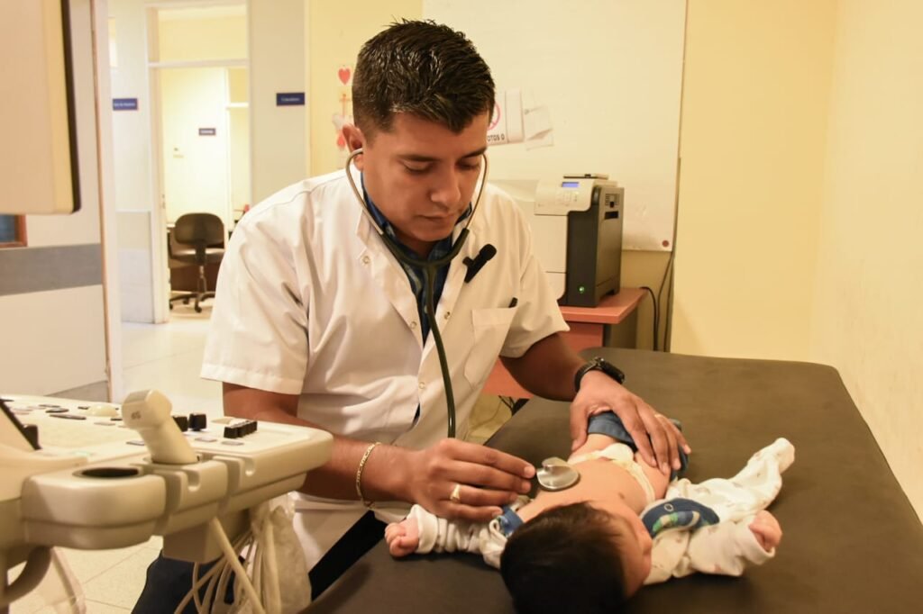 El Ministerio de Salud reiteró la importancia de los controles prenatales para detectar cardiopatías congénitas IMG 20240214 WA0011