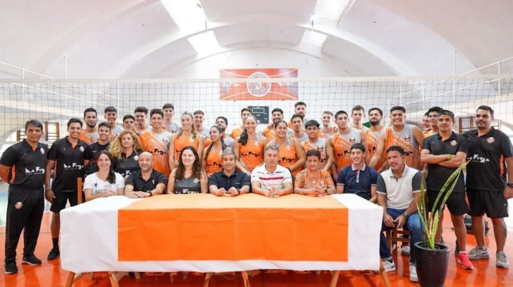 ¡La Liga Nacional de Voleibol Masculina desembarca en La Rioja! IMG 20240215 WA0053