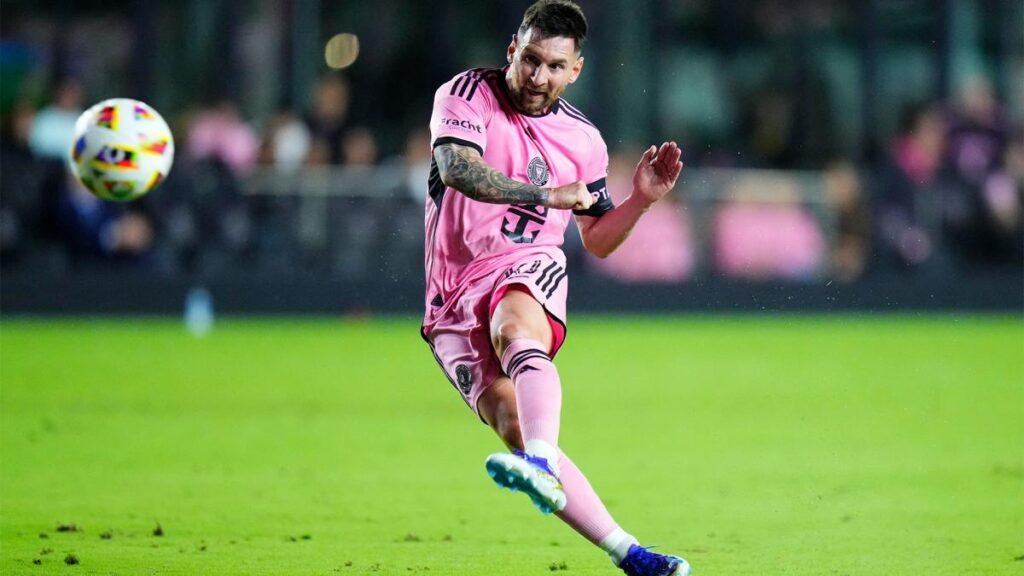 Messi convirtió su primer gol oficial del año que le dio el empate a Inter Miami messi 3