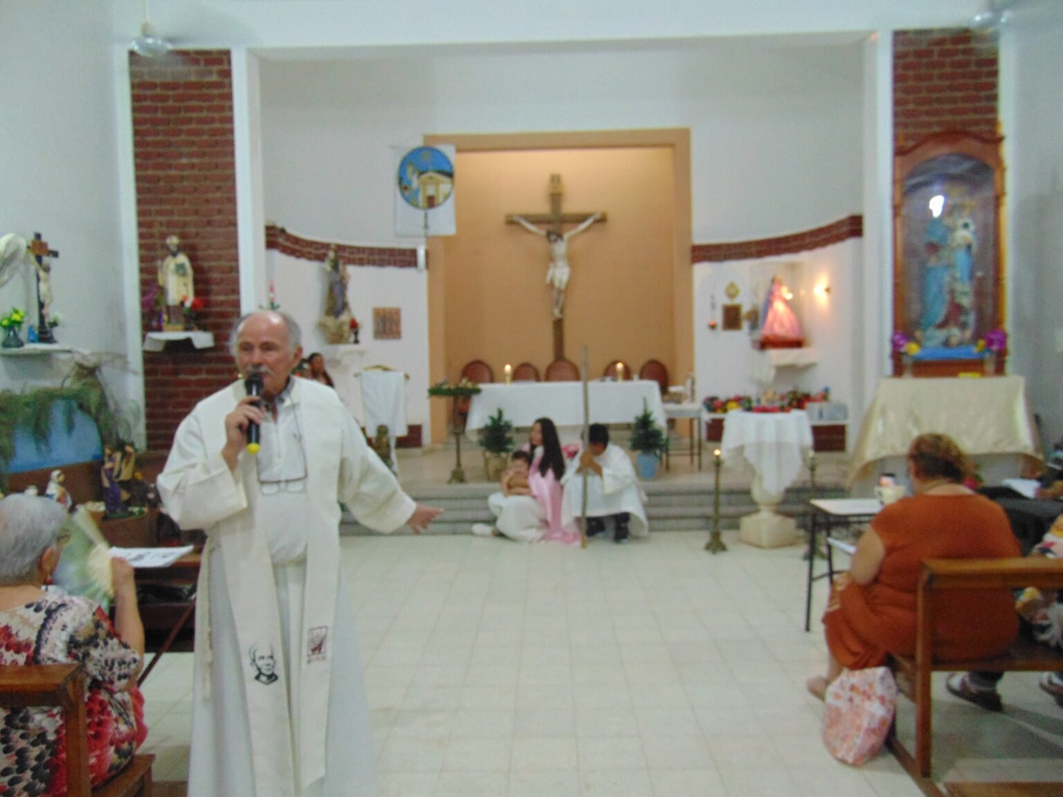 El cura de Ulapes repudió el cierre de Agricultura Familiar que afecta a los más vulnerables gonzalo llorente