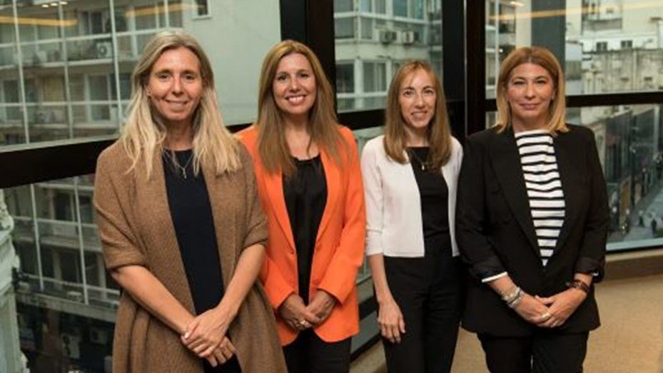 8M y la desigualdad laboral: 8 de cada 10 mujeres consideran que los hombres tienen más oportunidades mujeres