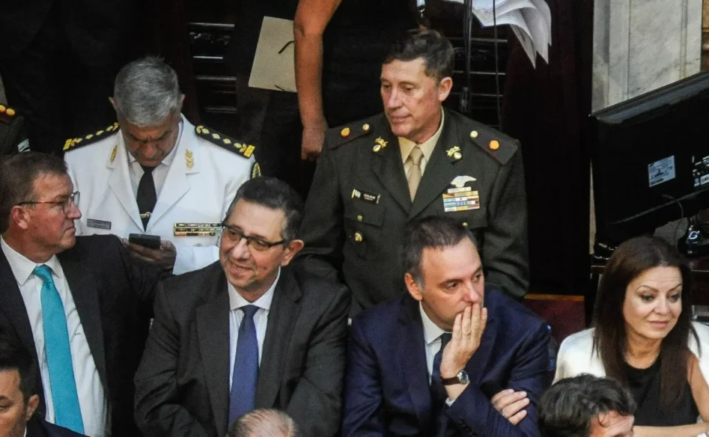 multimedia.normal.856f8fa9e01ccb70.QWxlamFuZHJvIEd1Z2xpZWxtaSBlcmEgZWwgamVmZSBfbm9ybWFsLndlYnA