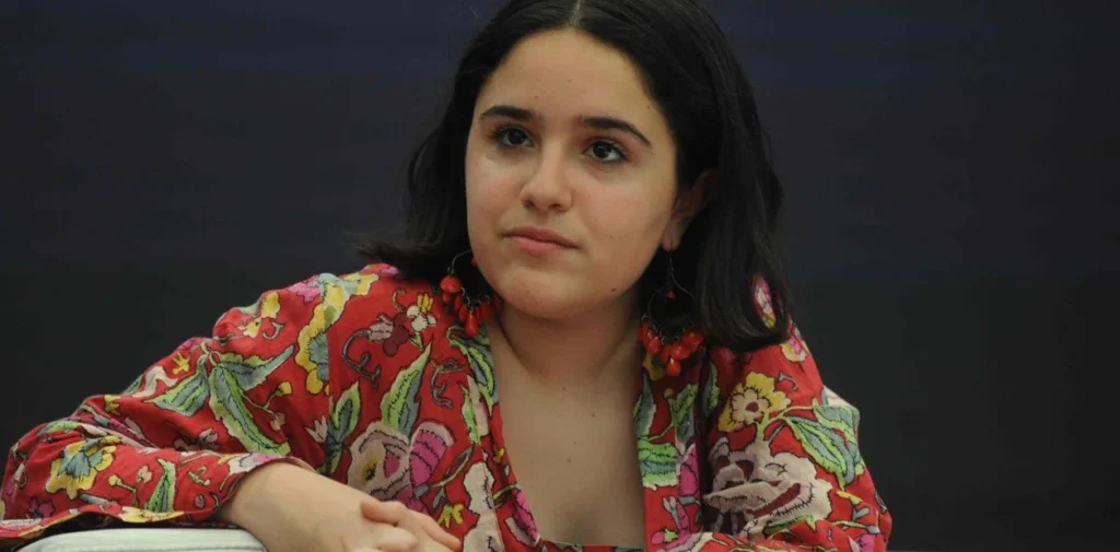 Ofelia Fernández contra Menem y «los soretes que defienden la impunidad» multimedia.normal.be7765201d6660f0.T2ZlbGlhX25vcm1hbC53ZWJw