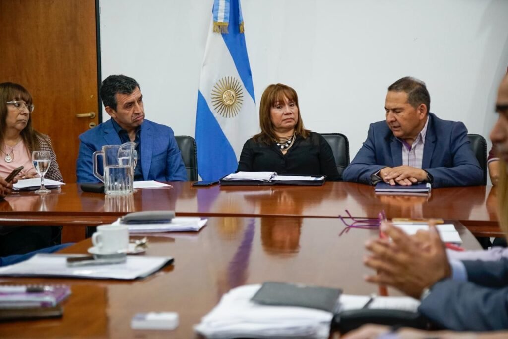 Walter Flores: “el federalismo debe ser real y no meramente declamatorio” IMG 20240410 WA0029