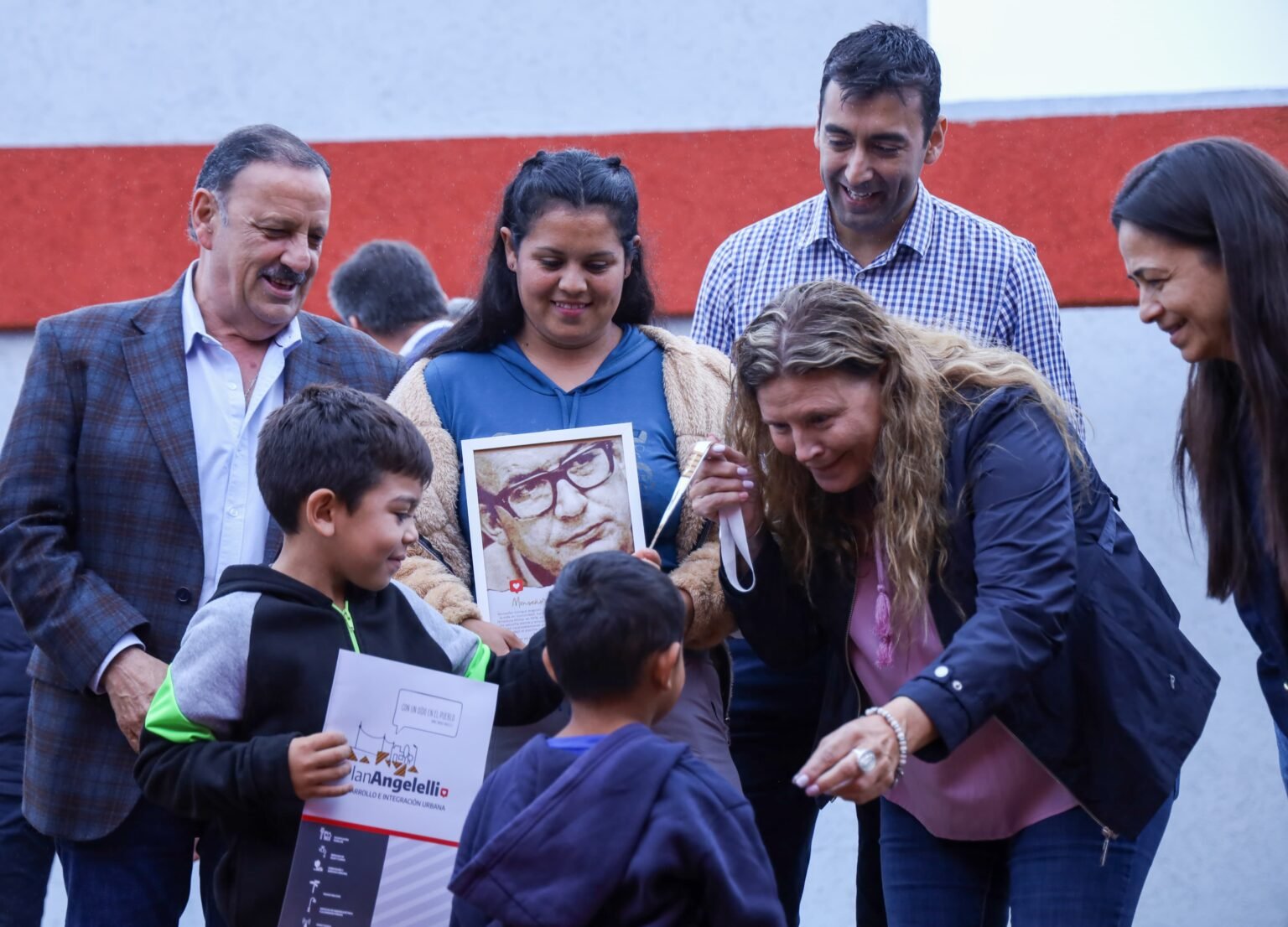 Más familias riojanas cuentan con un hogar digno mediante el plan Angelelli WhatsApp Image 2024 04 08 at 3.18.59 PM