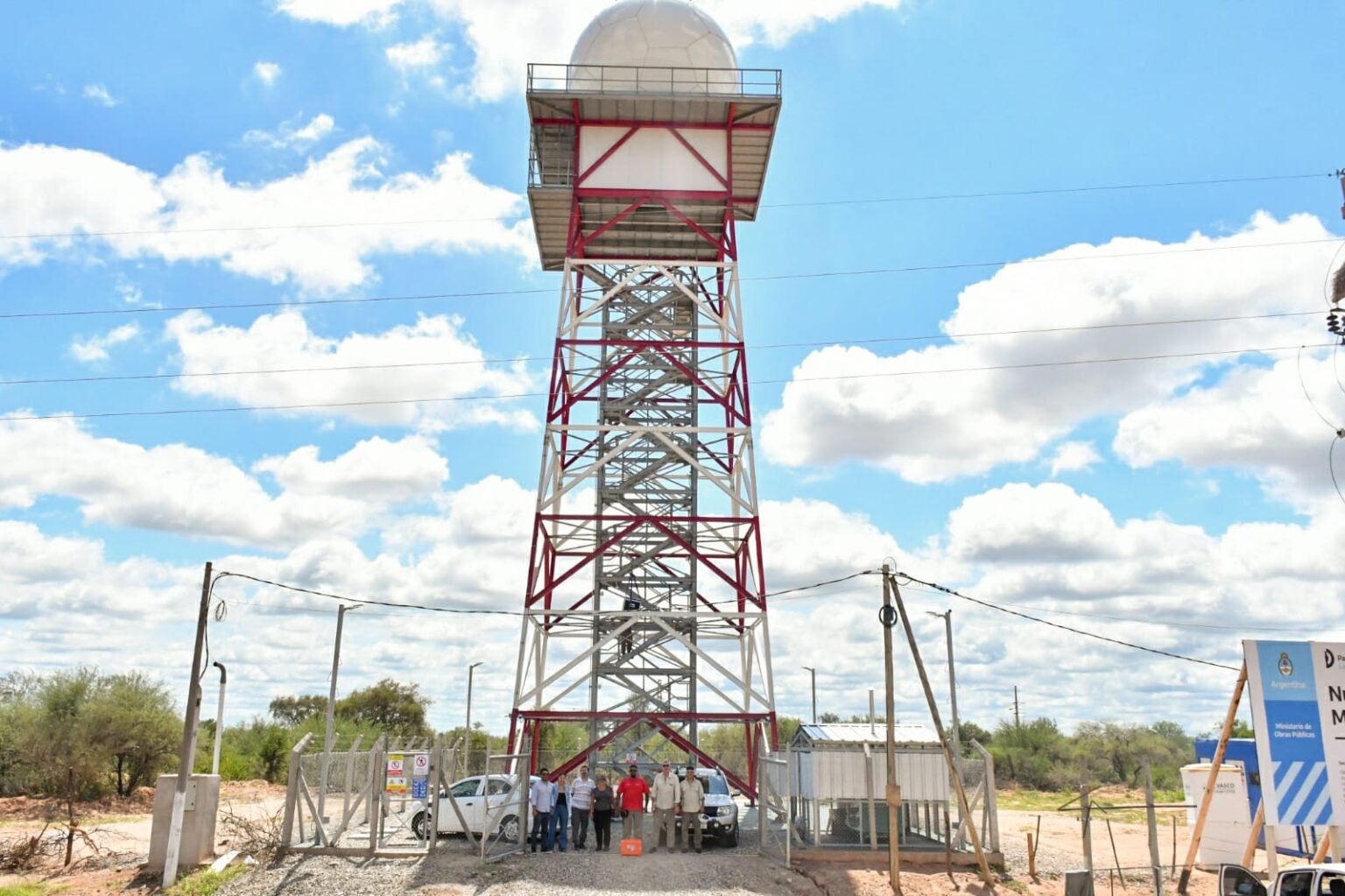 El gobierno provincial se prepara para habilitar el primer radar meteorológico de La Rioja WhatsApp Image 2024 04 09 at 10.57.59 AM