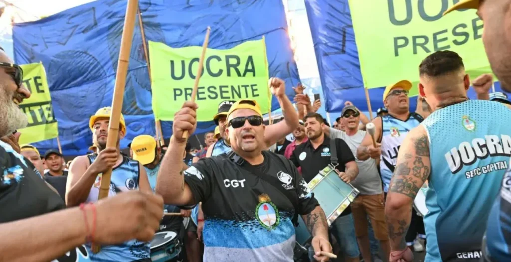 La UOCRA se declaró en estado de alerta y movilización en todo el país uocra