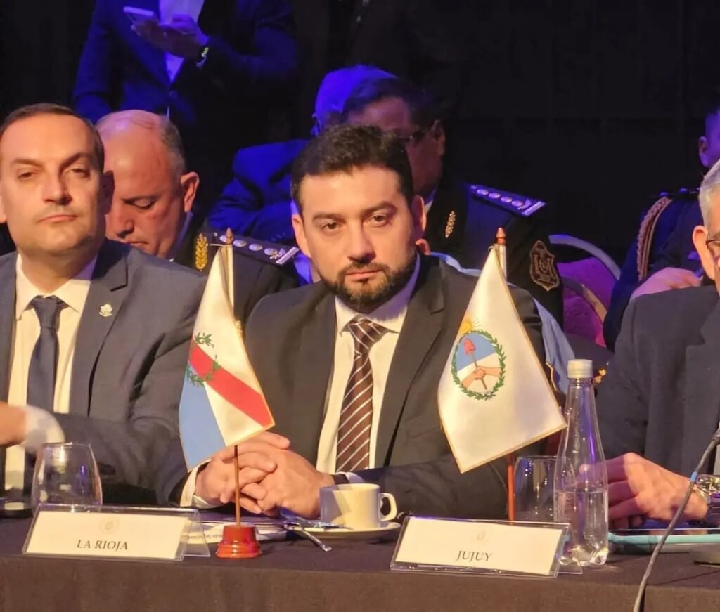 444945384 887883943383806 8118596174304381944 n