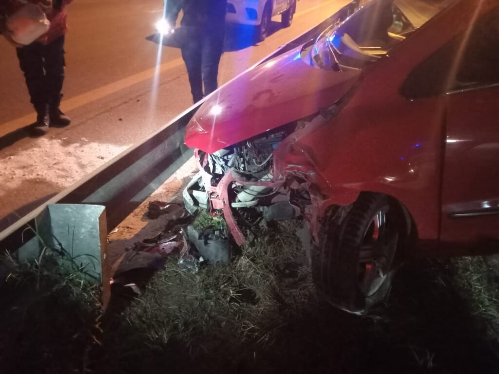 Conductora derrapó sobre Ruta 38 y salió ilesa 1 WhatsApp Image 2024 06 03 at 10.00.35 AM