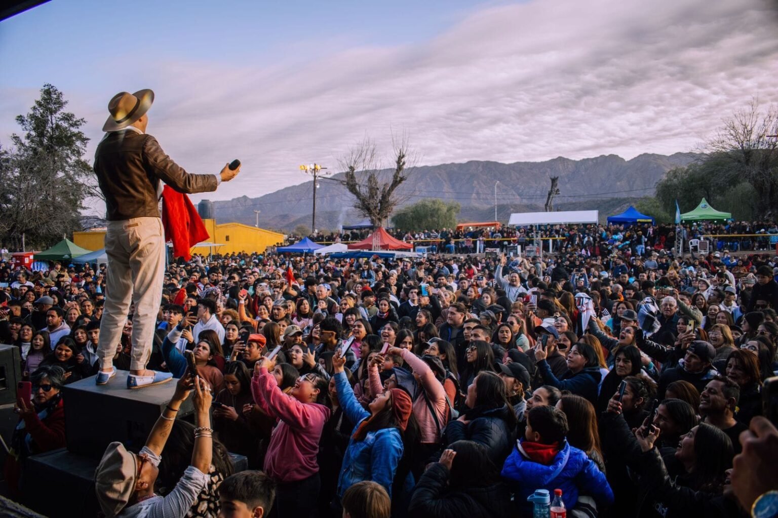 Se realizó el Festival Provincial del Cabrito en Olta con masiva concurrencia olta