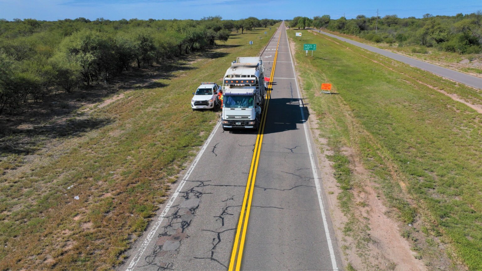 Vialidad Nacional finalizó la demarcación horizontal sobre tramos de las rutas 38, 77 y 79 en La Rioja vialidad