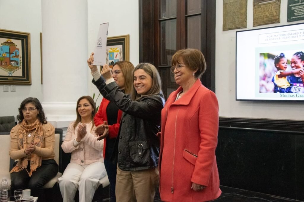 La Legislatura cerró la Semana de la Lactancia Humana 454506736 992573306209557 2233284706167789912 n
