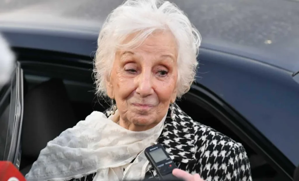 Este De Carlotto sobre Maduro: «Está ofendiendo la memoria de Chávez” carlotto