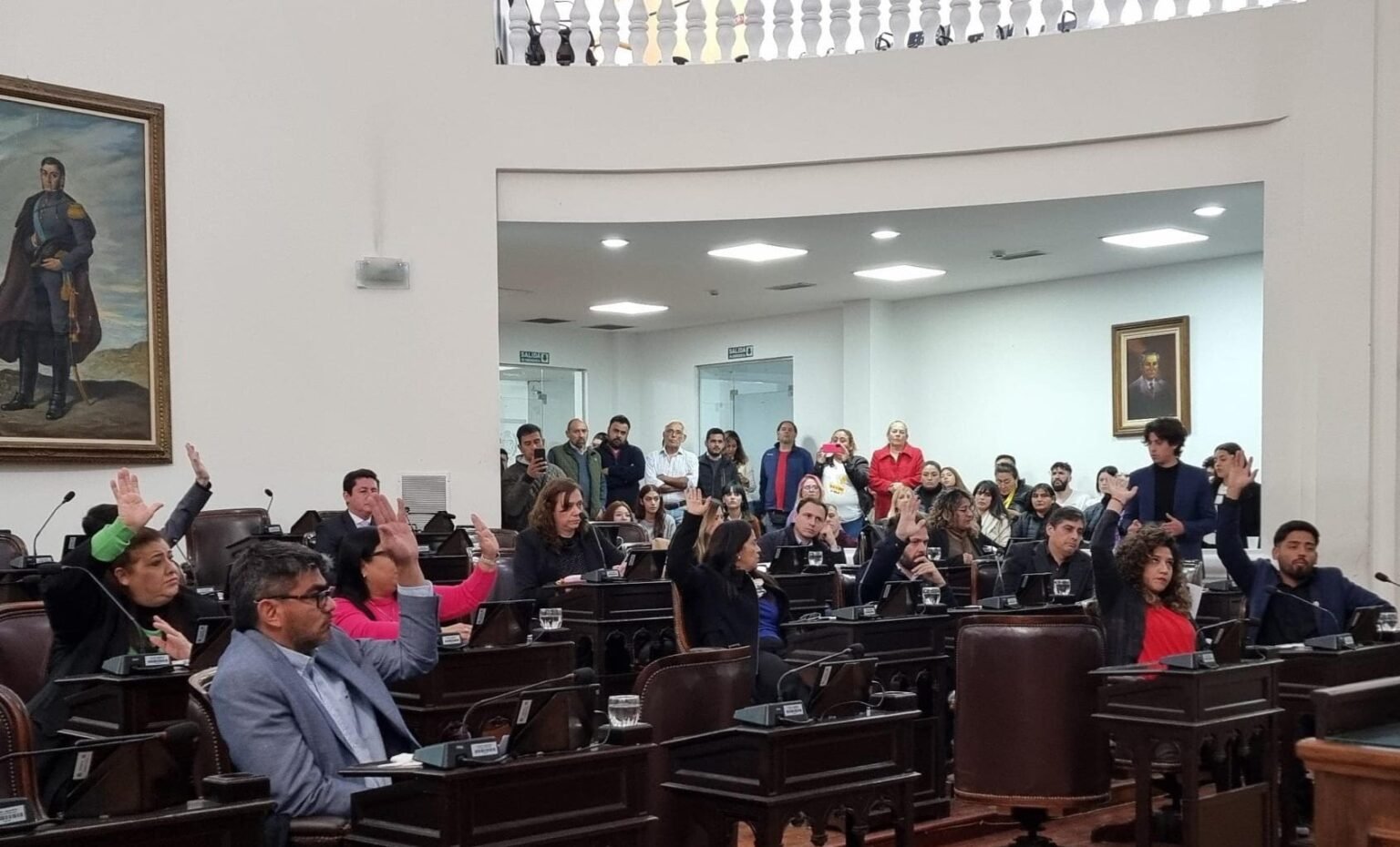 Concejales rechazaron la incorporación del «libertario» Javier Ruiz al cuerpo concejo