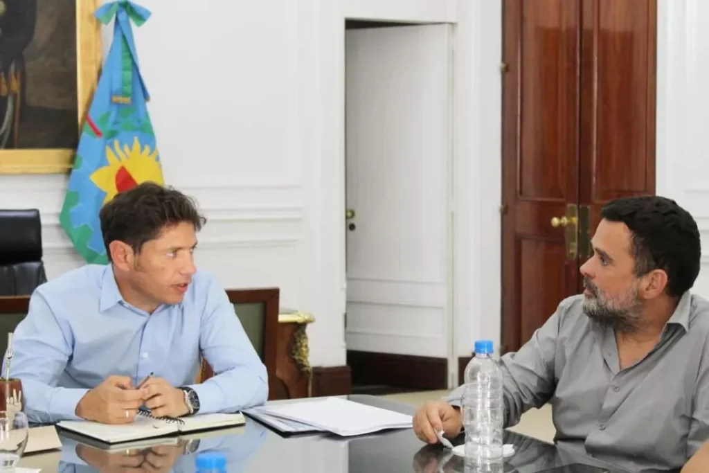 Kicillof recibe a Barrios de Pie en la Casa de Gobierno bonaerense 720 1 12