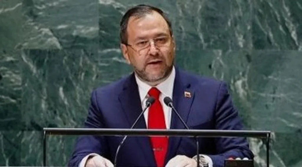 El canciller venezolano invitó a Estados Unidos «a meterse en sus asuntos» canciller