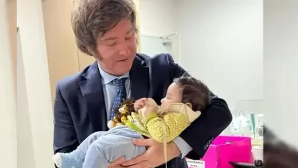 milei un bebe recortewebp