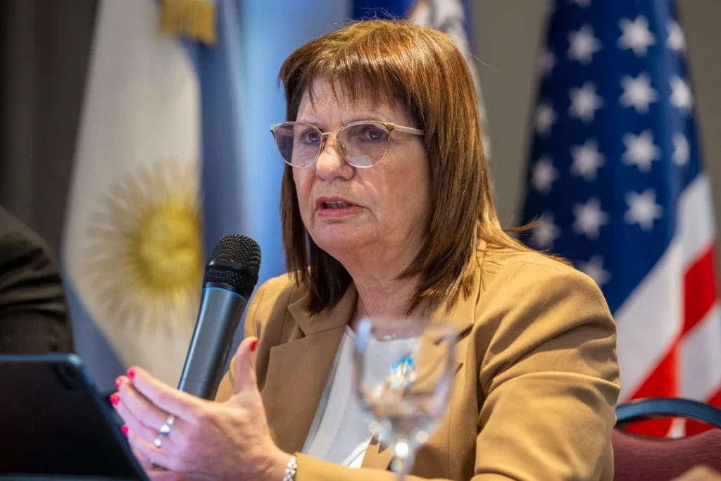 Bullrich sobre la amenaza narco: «Manejamos la hipótesis de que podría ser una banda de Buenos Aires» bullrich