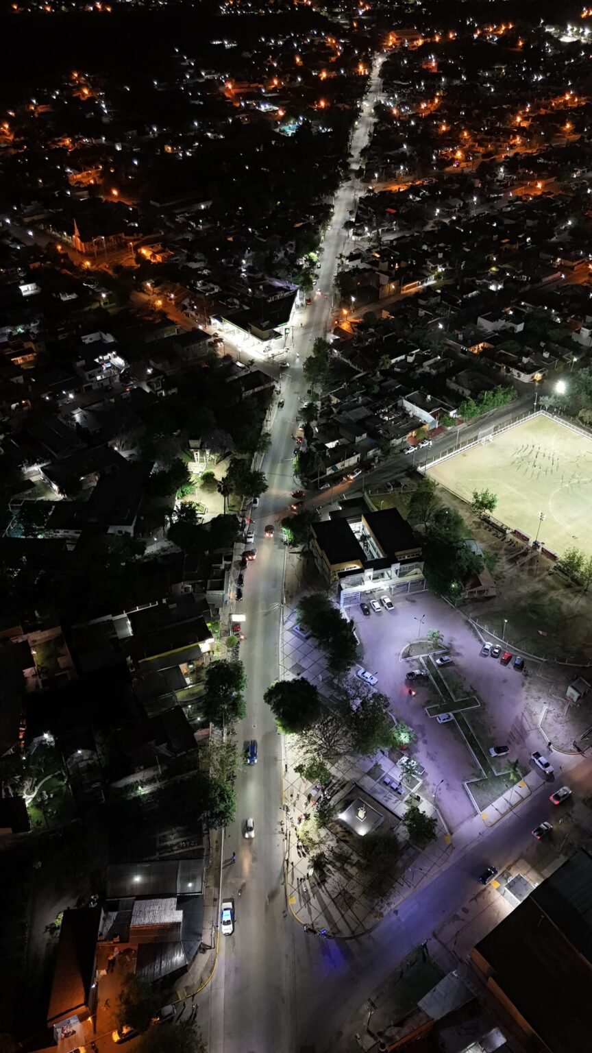 Inauguraron nueva luminaria led en las avenidas Alem y Felipe Varela luminaria