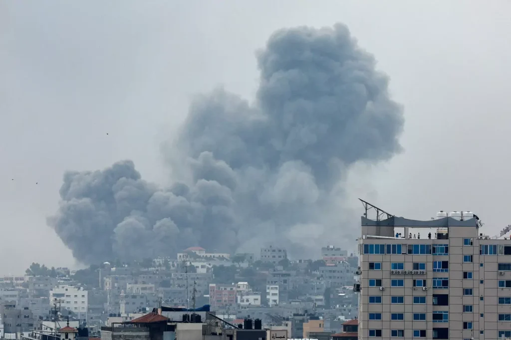 Mueren al menos 96 palestinos en bombardeo israelí contra Gaza 6523a4a9b249b