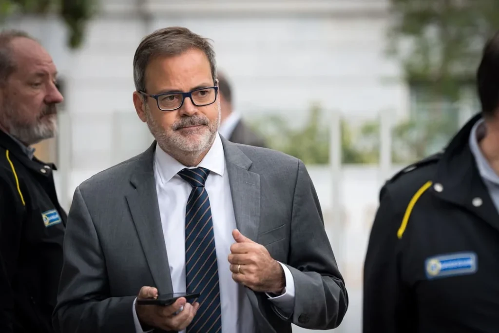 El Gobierno Nacional desplazó al embajador argentino en España 720 1 3