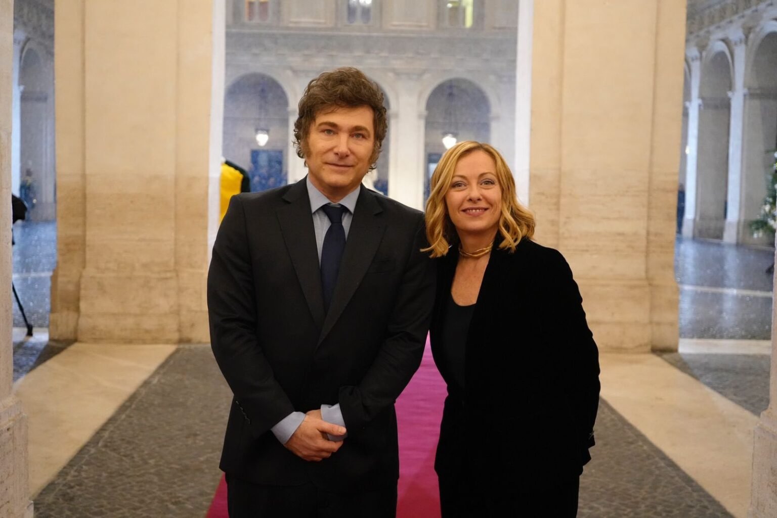 Javier Milei se reunió en Roma con Giorgia Meloni 20241214 085603
