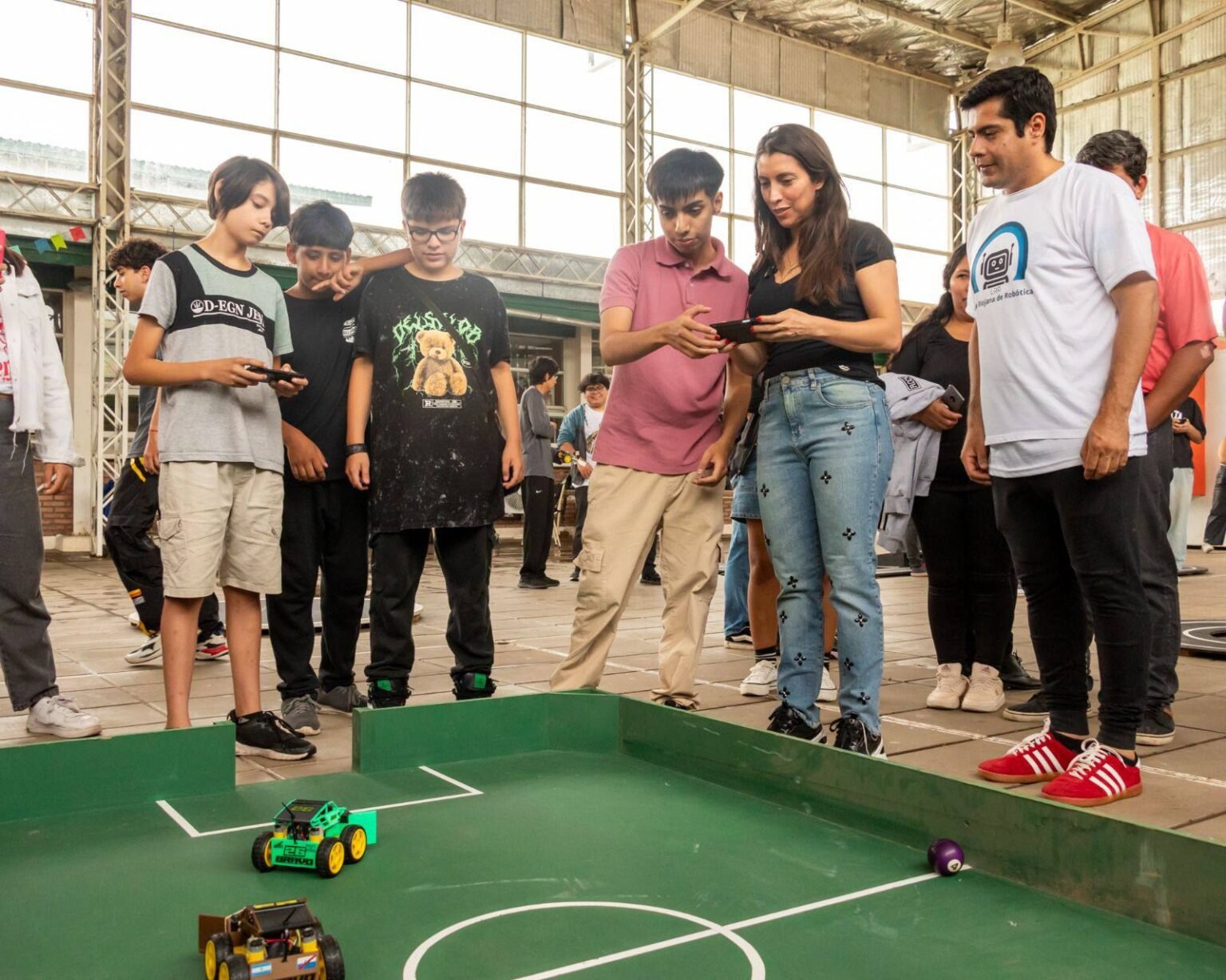 Florencia López destacó la apuesta a la tecnología como alternativa para La Rioja 469034143 1083652253768328 1784307516441954411 n