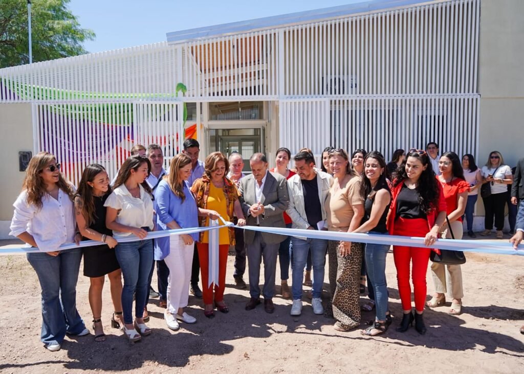 Inauguraro un Nuevo Centro de Desarrollo Infantil para la contención y cuidado de las infancias IMG 20241227 WA0102