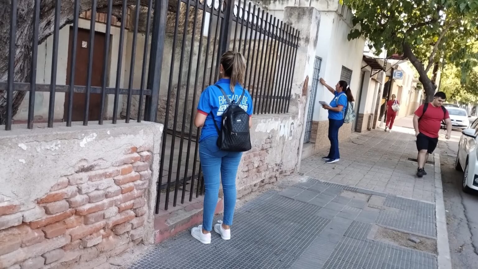 Continúan los operativos de limpieza y prevención contra el dengue en el barrio Lotes San Andrés IMG 20250212 WA0075