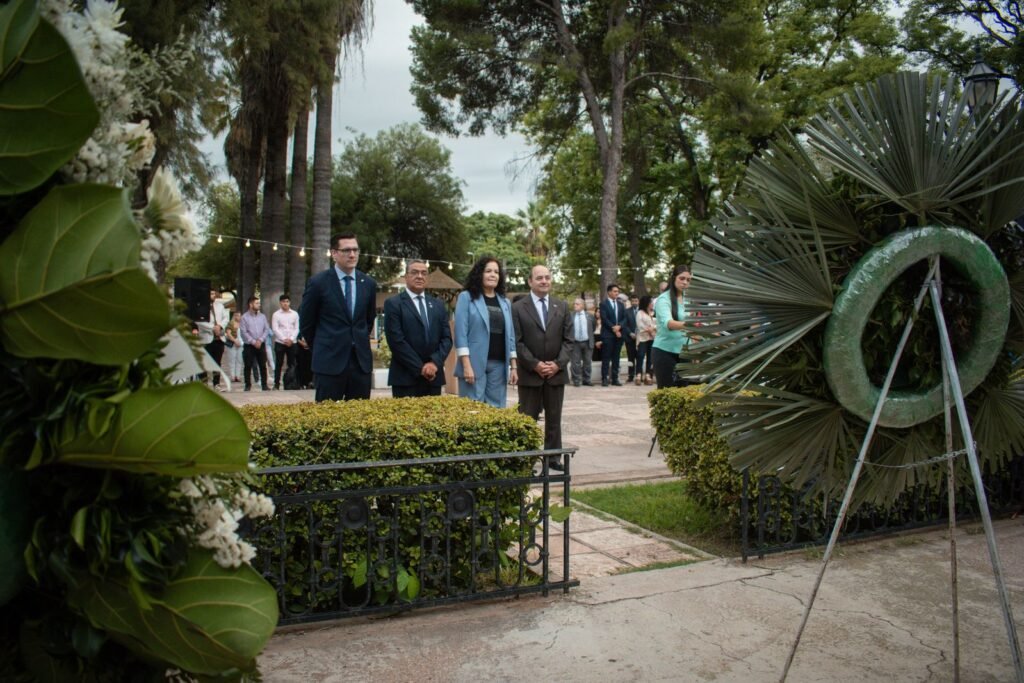La Legislatura conmemoró los 205 años de la Autonomía Provincial 1 1000112522