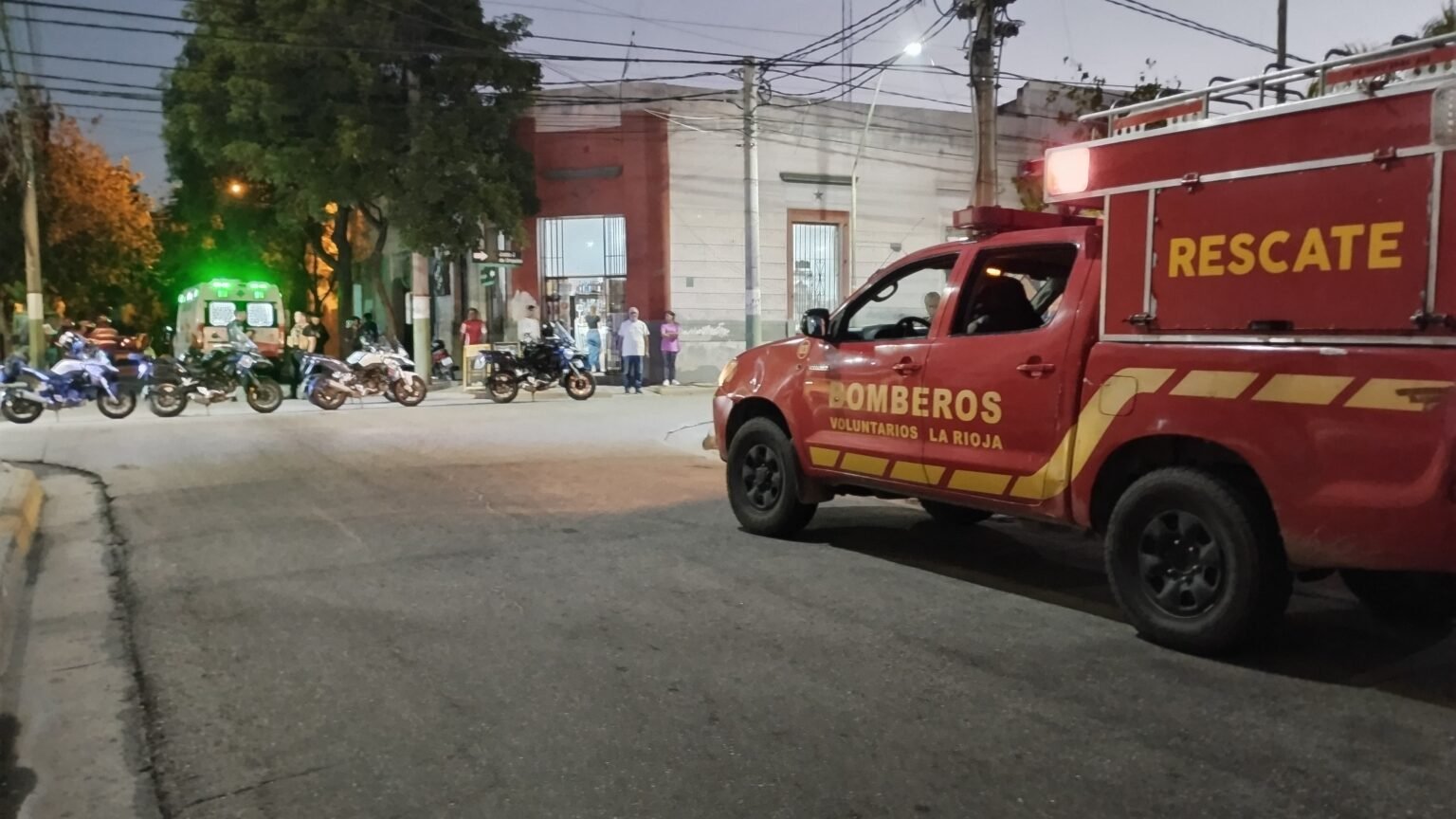 Ciclista sufrió traumatismos varios tras ser colisionado por el conductor de un auto Vicky choque capital