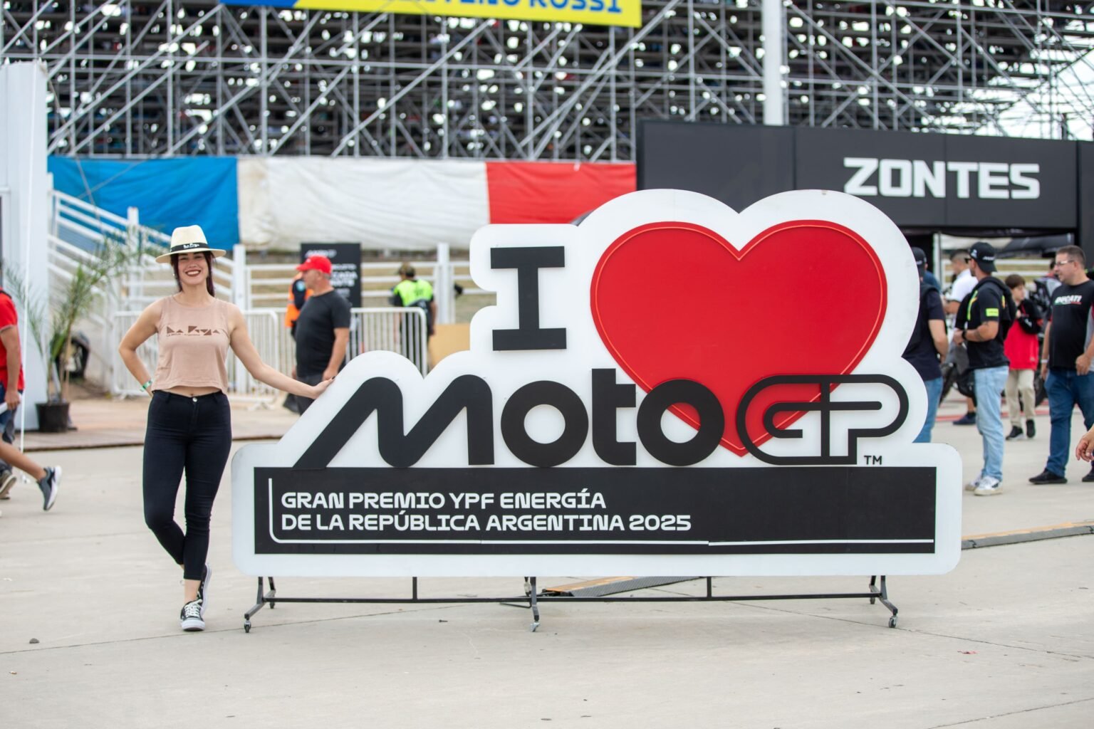 La Rioja mostró sus bondades en el gran premios de Argentina MOTO GP WhatsApp Image 2025 03 17 at 6.23.04 PM