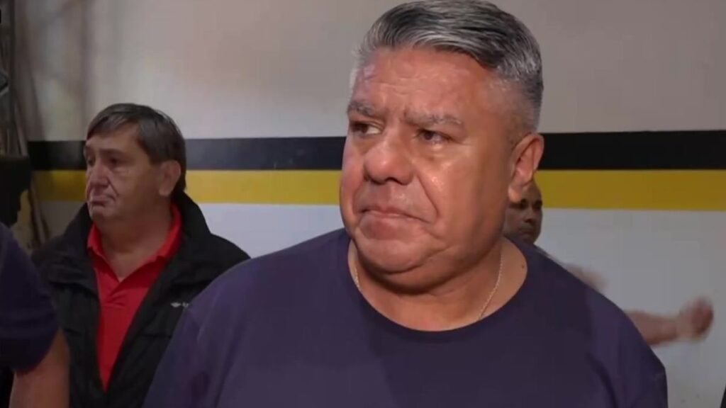 Chiqui Tapia llegó a Bahía Blanca con las donaciones de los clubes: «La Selección va a hacer un importante anuncio» chiqui tapia bahia blanca los futbolistas la seleccion son los mas solidarios