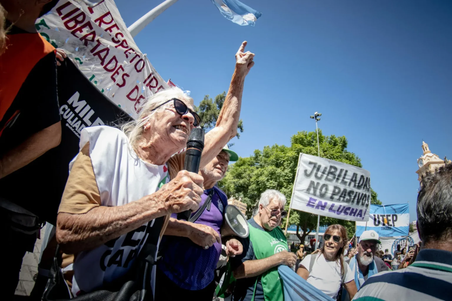 Movimientos sociales lanzan un plan de lucha contra el Gobierno marcha