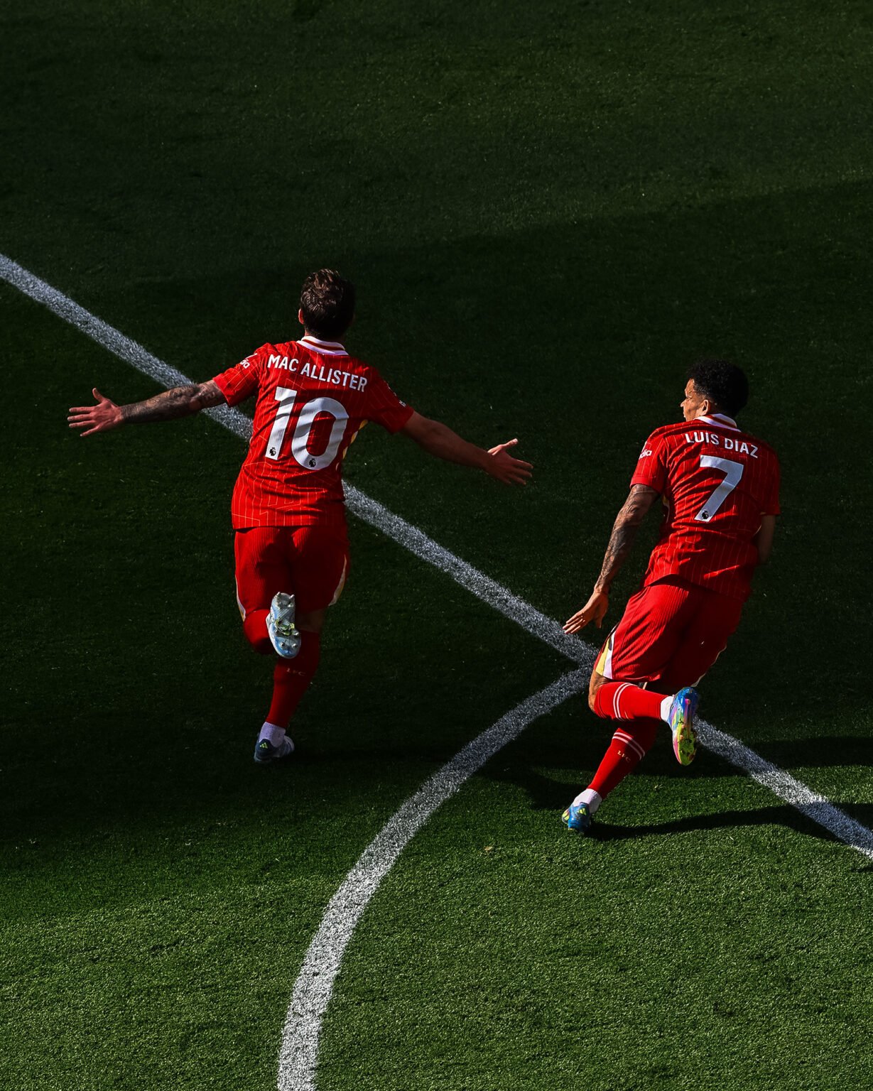 El Liverpool de Alexis Mac Allister se consagró campeón de la Premier League por vigésima vez en su historia 20250427 165923