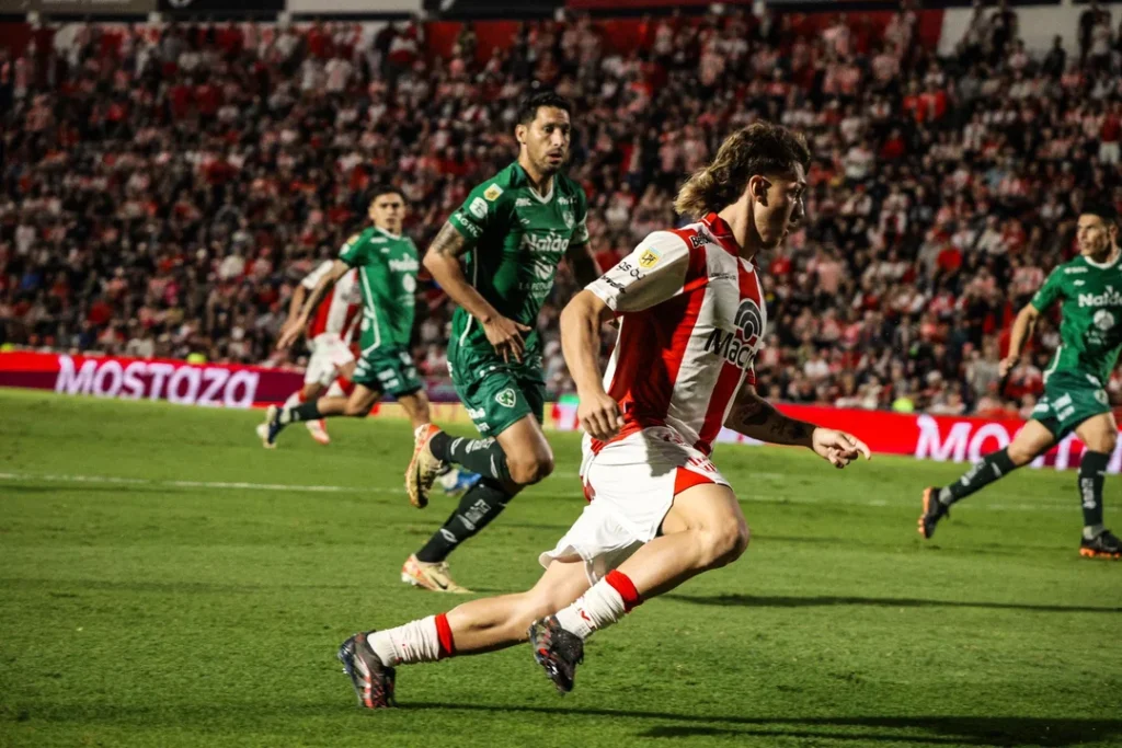 Instituto empató con Sarmiento y quedó en la puerta de la clasificación a octavos de final 720 11