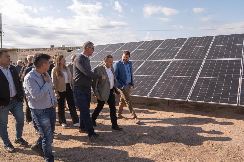 El Gobierno impulsa la energía solar en General Ocampo con un nuevo parque fotovoltaico IMG 20250415 WA0064