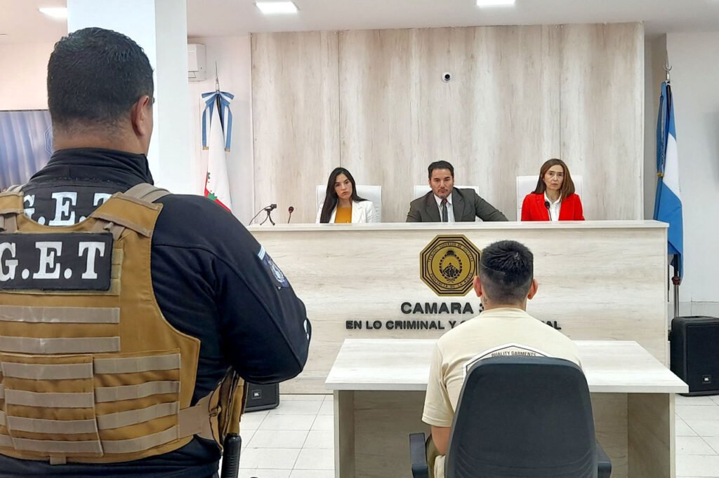 Vicky Audiencia de abuso abri