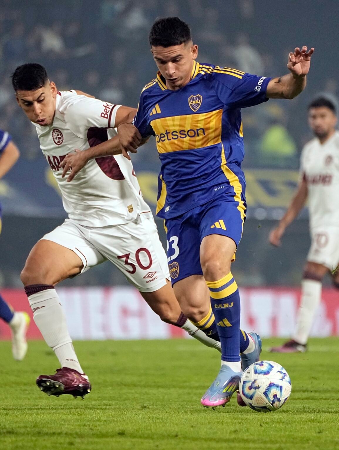 Boca venció a Lanús en los penales y avanzó a los cuartos de final 20250511 174629 1