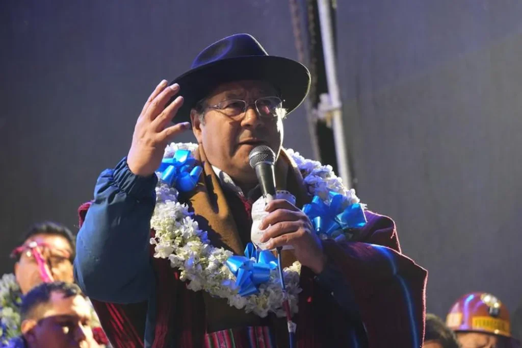 Arce declinó su candidatura y exigió unidad a la izquierda para las elecciones en Bolivia Arce